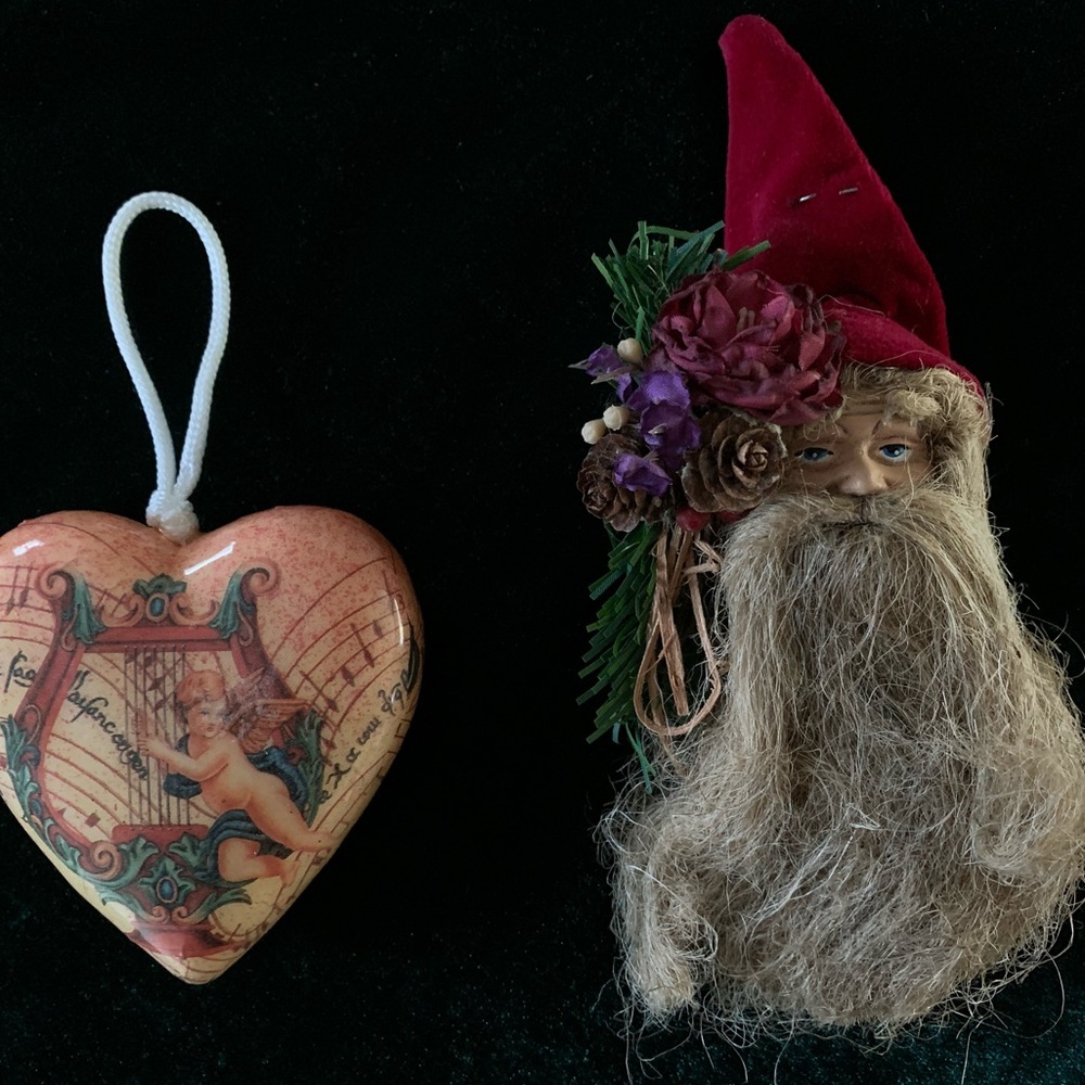 Set of 2 Victorian Style Ornaments (Father Christmas, Heart Cherub with Harp) - Picture 1 of 6